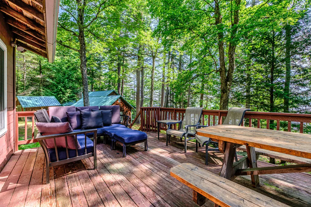 28 Pine Tree Road Waterford ME 04088