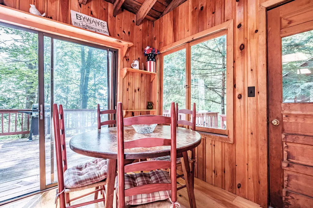 28 Pine Tree Road Waterford ME 04088