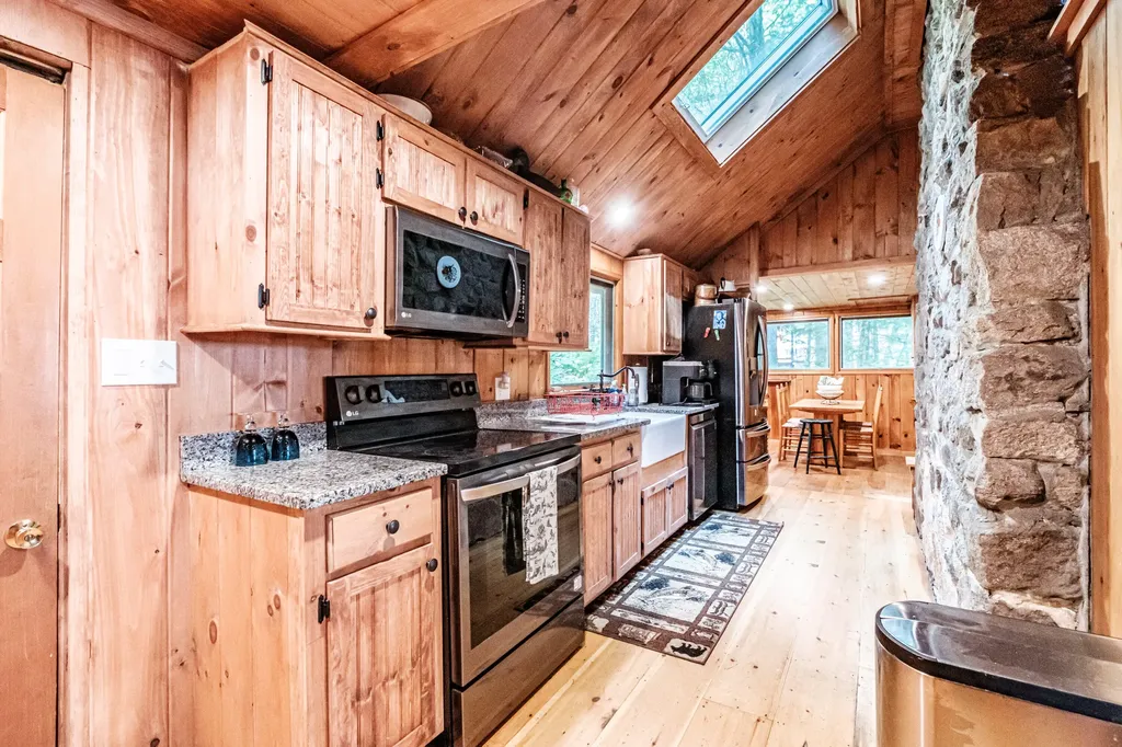 28 Pine Tree Road Waterford ME 04088