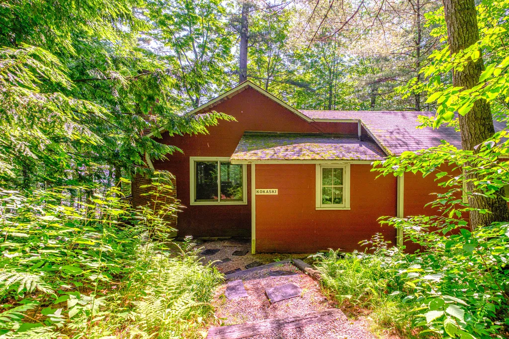 28 Pine Tree Road Waterford ME 04088