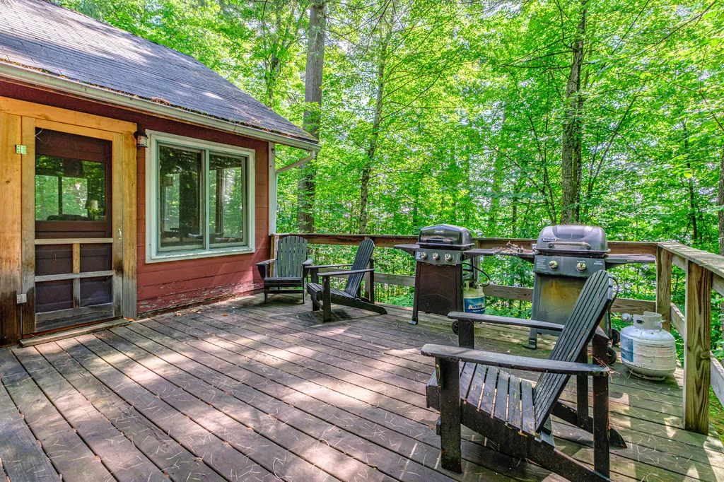 28 Pine Tree Road Waterford ME 04088