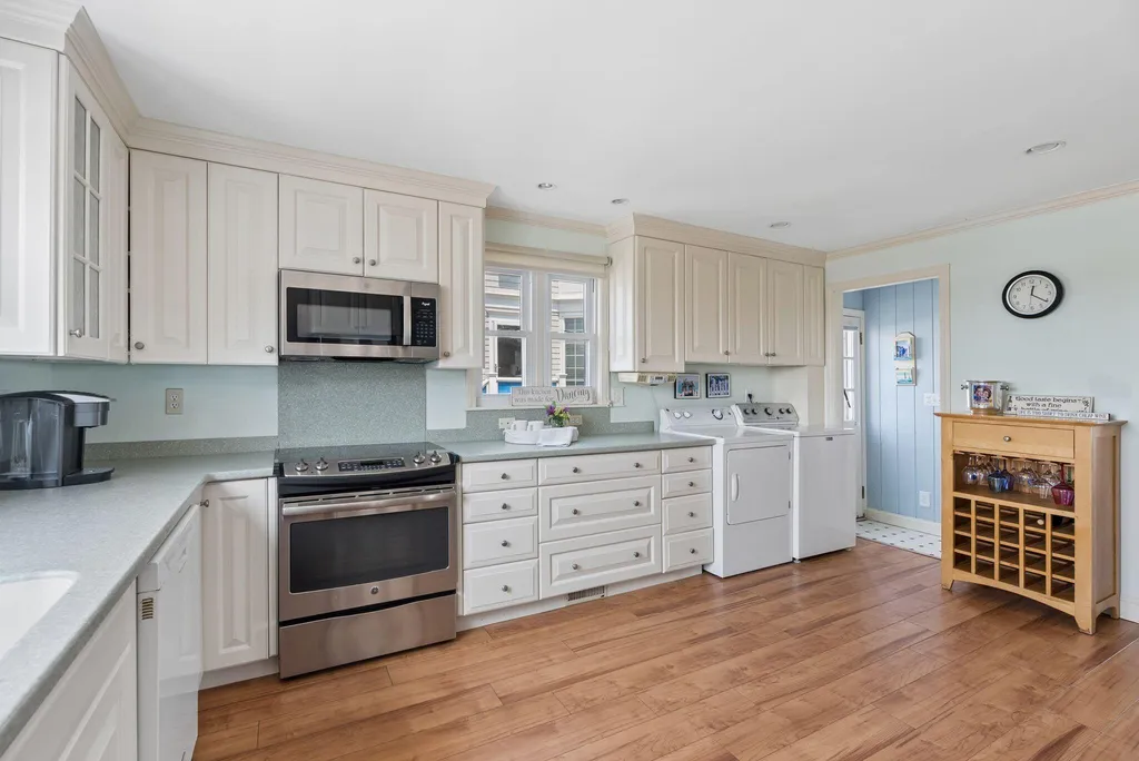 220 Webhannet Drive Wells ME 04090