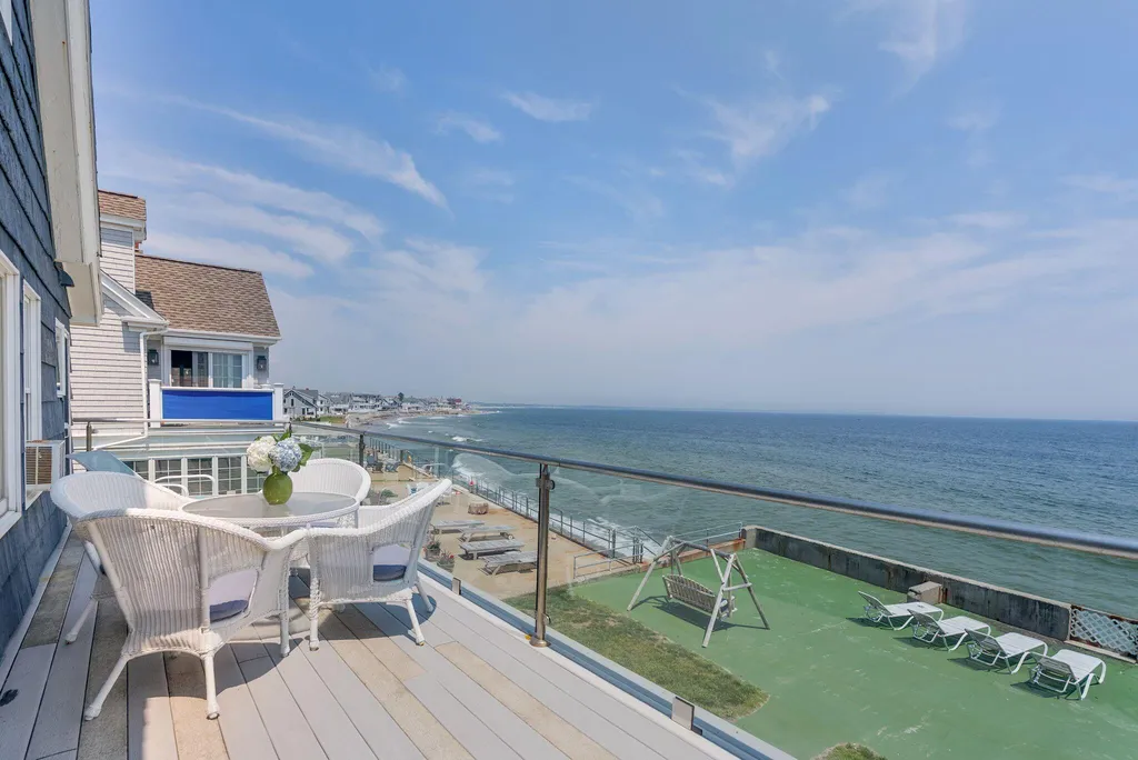 220 Webhannet Drive Wells ME 04090