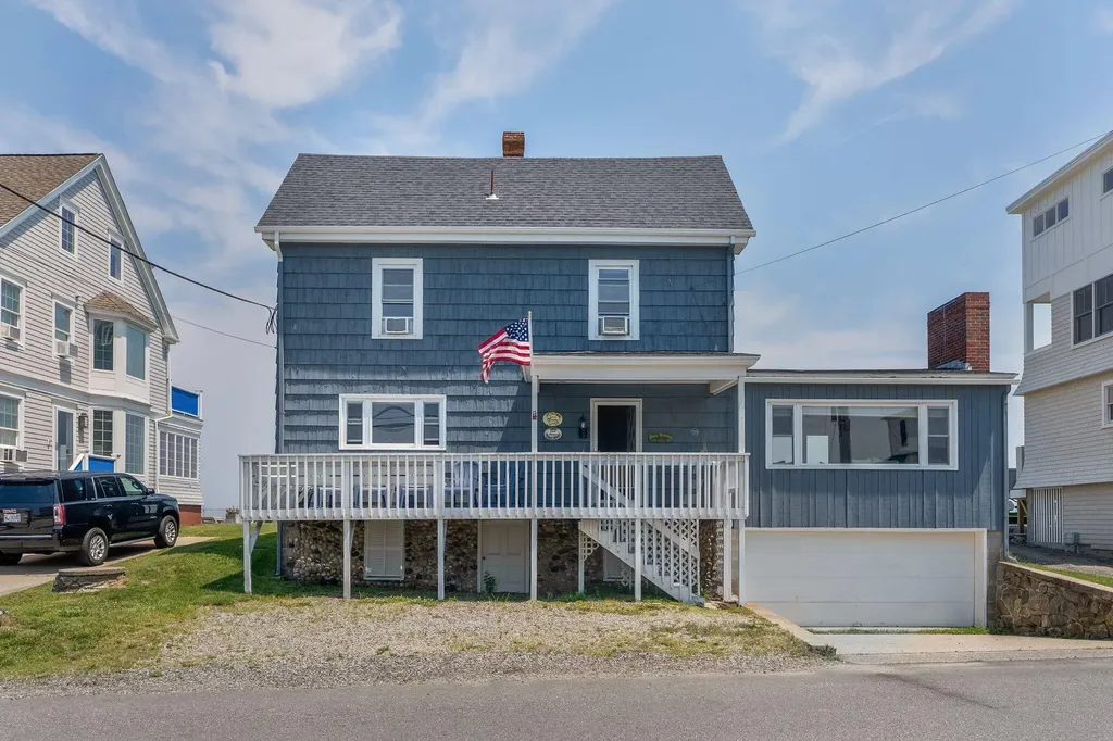 220 Webhannet Drive Wells ME 04090
