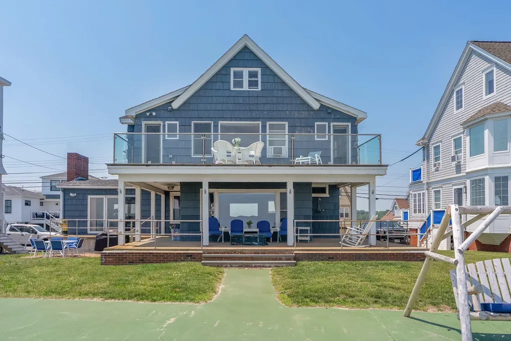 220 Webhannet Drive Wells ME 04090