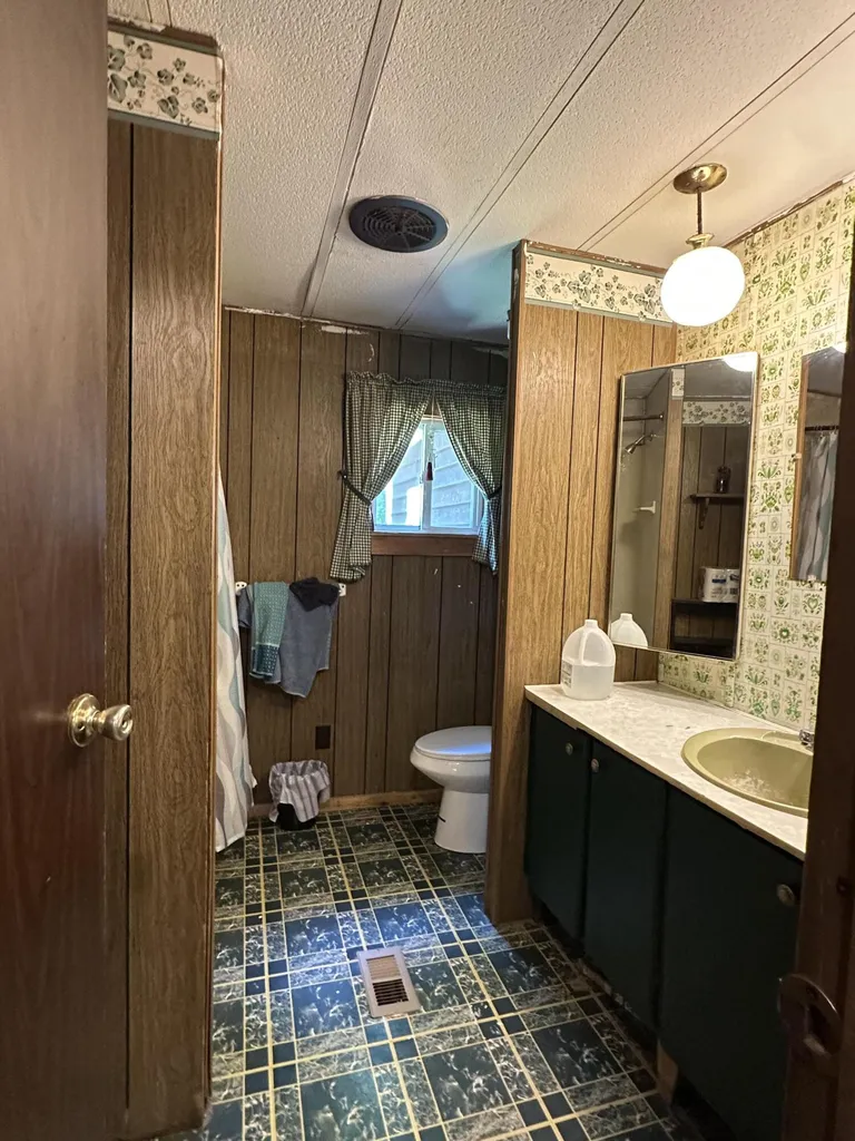 605 E Jay Road Jay ME 04239