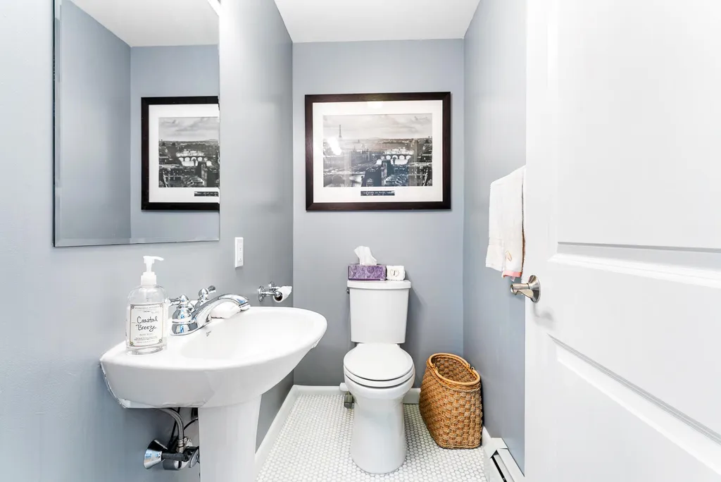 17 Yardarm Way Ogunquit ME 03907