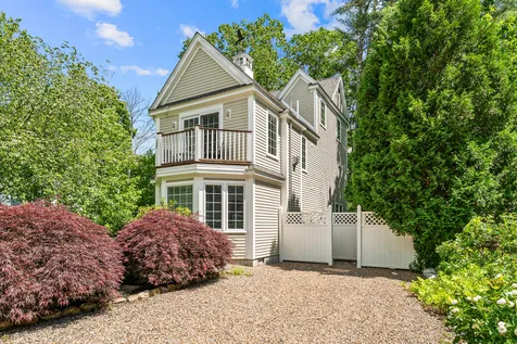 17 Yardarm Way Ogunquit ME 03907