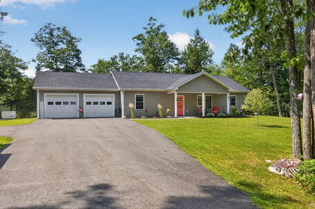 520 Bog Road Hermon ME 04401