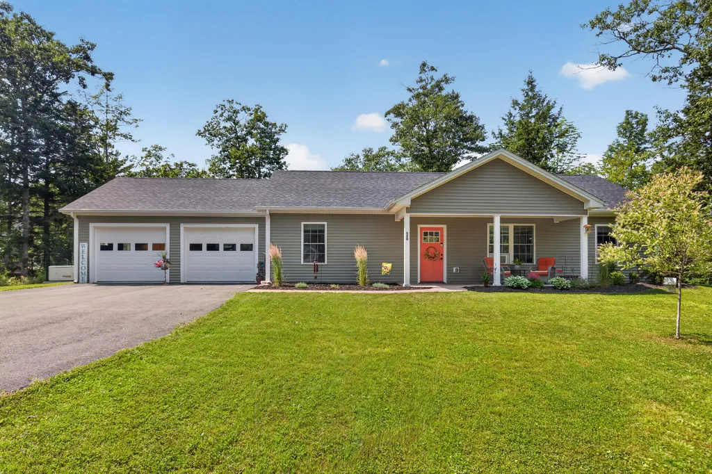 520 Bog Road Hermon ME 04401