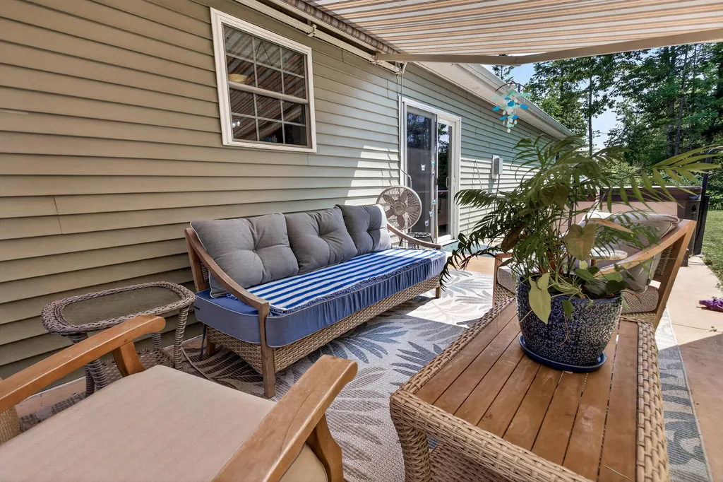 520 Bog Road Hermon ME 04401