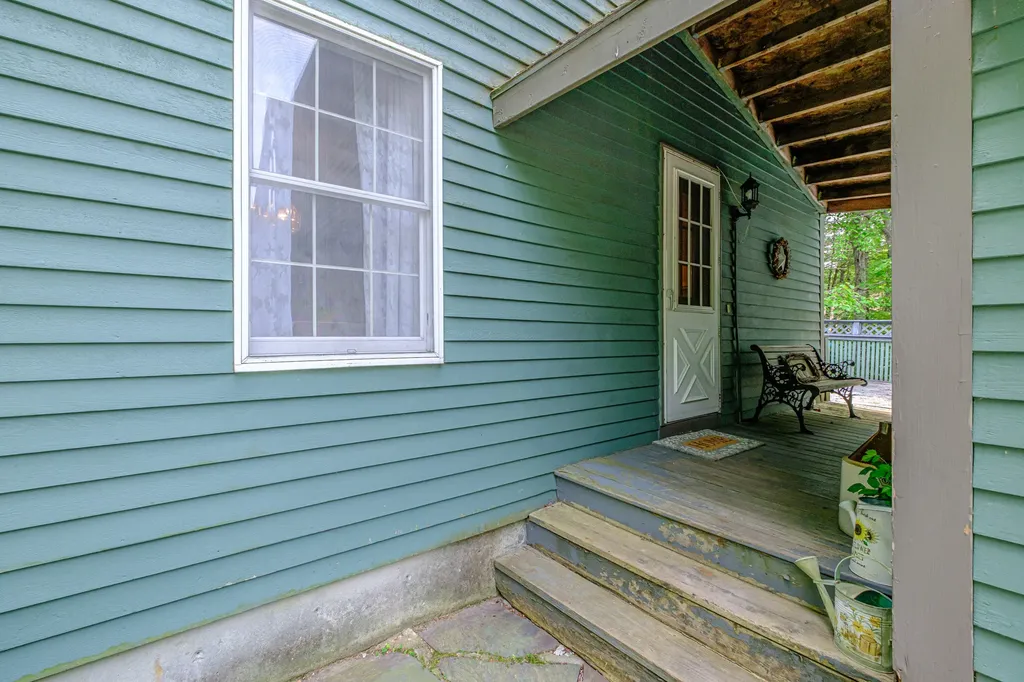 60 Rainbow Farm Road Yarmouth ME 04096