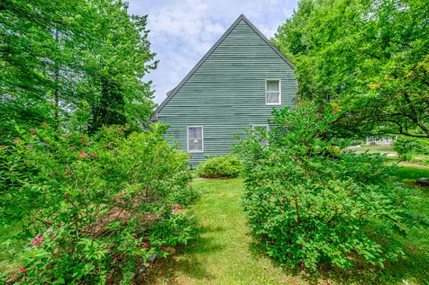 60 Rainbow Farm Road Yarmouth ME 04096