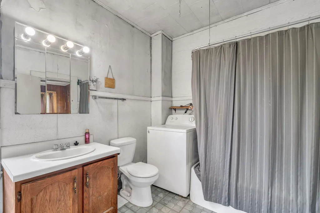 112 Water Street Randolph ME 04346