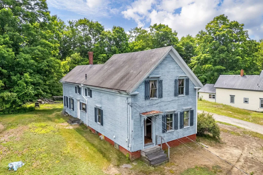 112 Water Street Randolph ME 04346