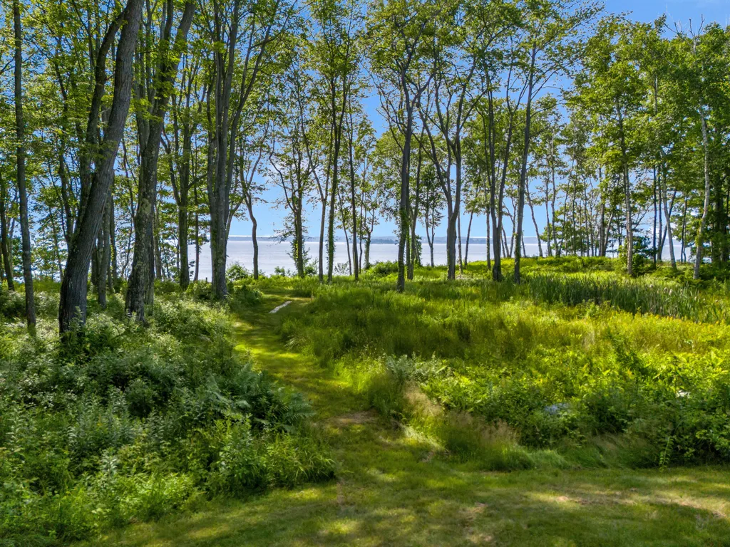 48 Pond Road Chebeague Island ME 04017