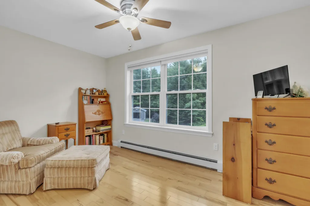 98 Pepin Road Sidney ME 04330
