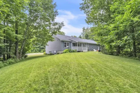 98 Pepin Road Sidney ME 04330