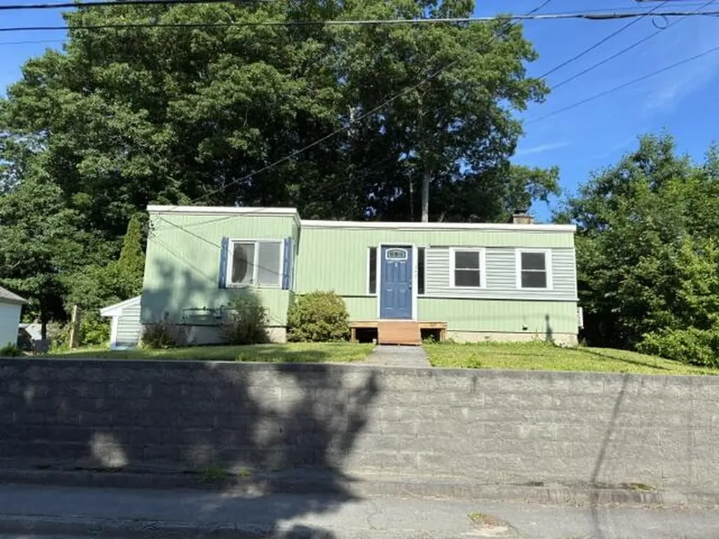 Westbrook ME, 247 Forest Street