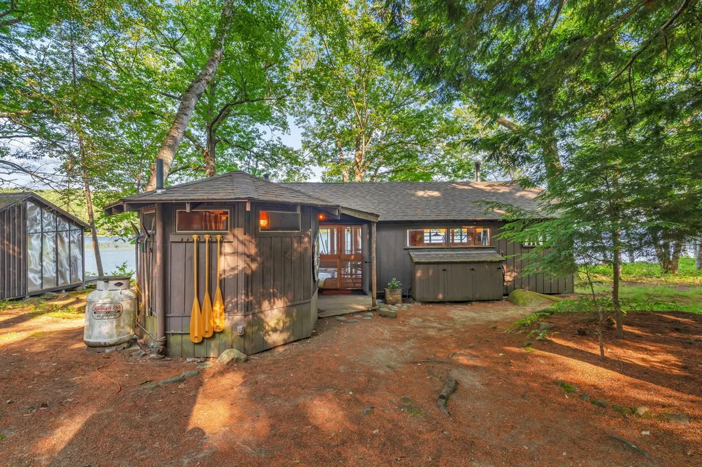 116 Nickerson Lane Rome ME 04963