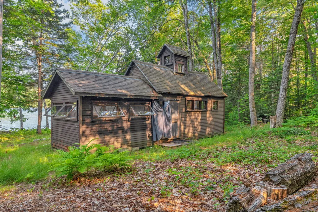 116 Nickerson Lane Rome ME 04963