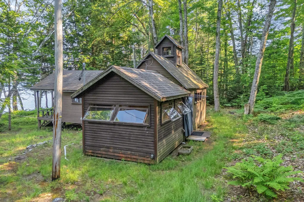 116 Nickerson Lane Rome ME 04963