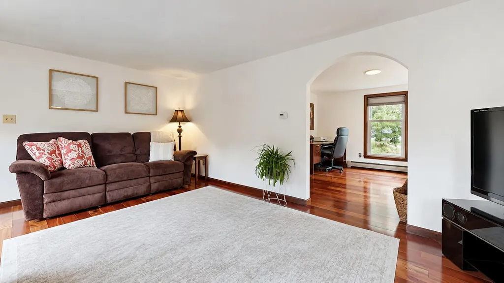 61 Broadturn Road Scarborough ME 04074