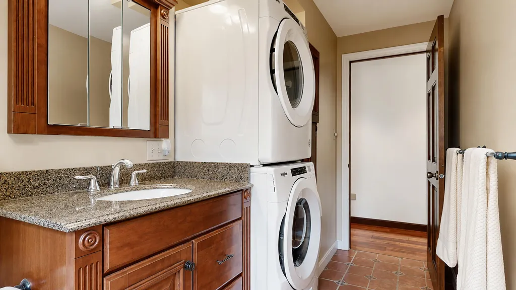 61 Broadturn Road Scarborough ME 04074
