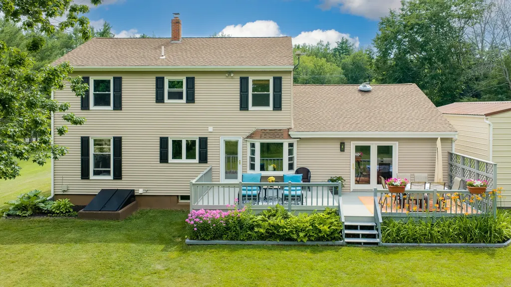 61 Broadturn Road Scarborough ME 04074