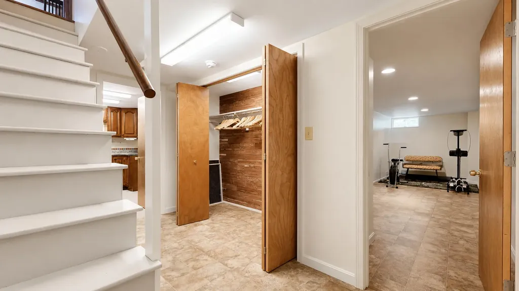 61 Broadturn Road Scarborough ME 04074