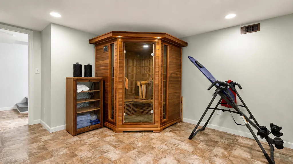 61 Broadturn Road Scarborough ME 04074