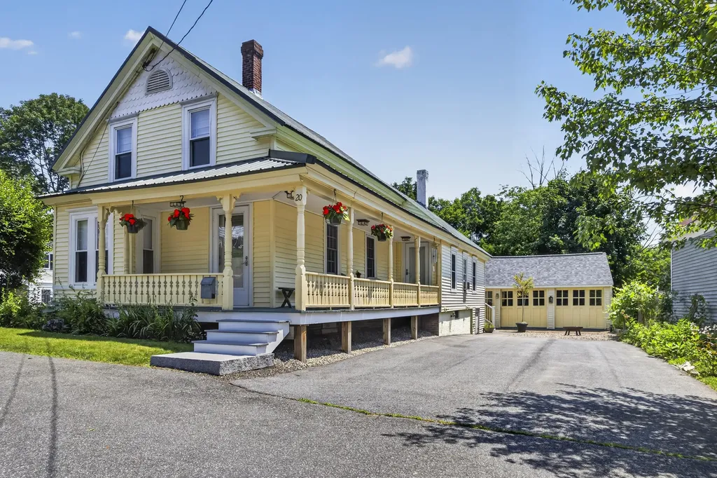 20 Tibbetts Street South Berwick ME 03908