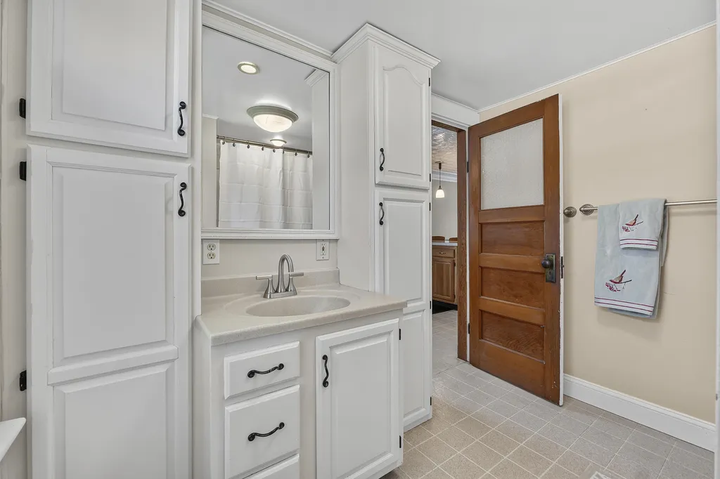 20 Tibbetts Street South Berwick ME 03908