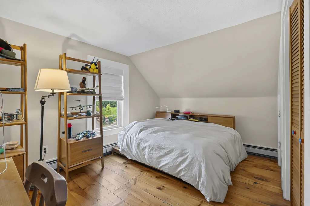 20 Tibbetts Street South Berwick ME 03908