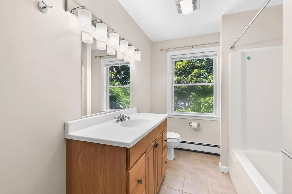 161 Grant Street Portland ME 04101