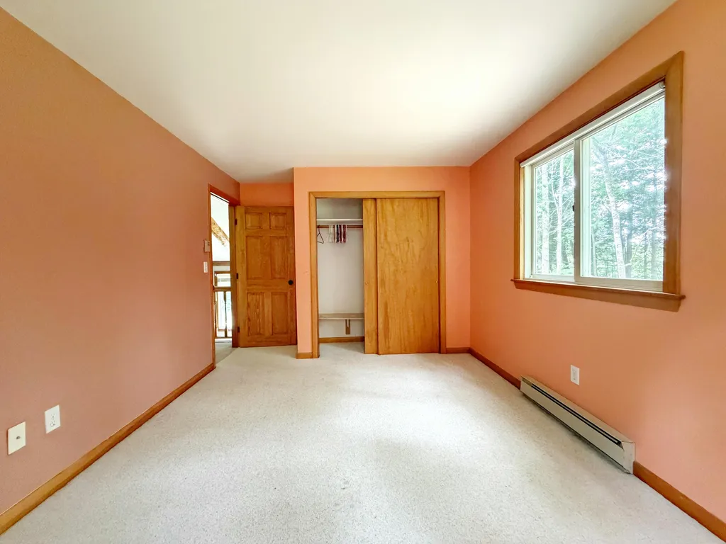 16 Hemlock Lane Union ME 04862
