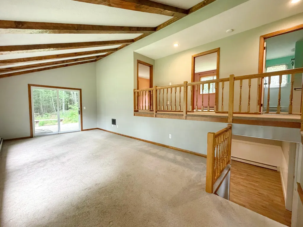 16 Hemlock Lane Union ME 04862