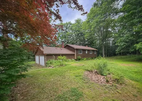 16 Hemlock Lane Union ME 04862