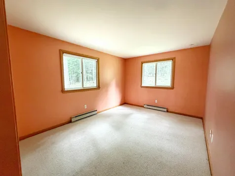 16 Hemlock Lane Union ME 04862