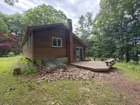 16 Hemlock Lane Union ME 04862