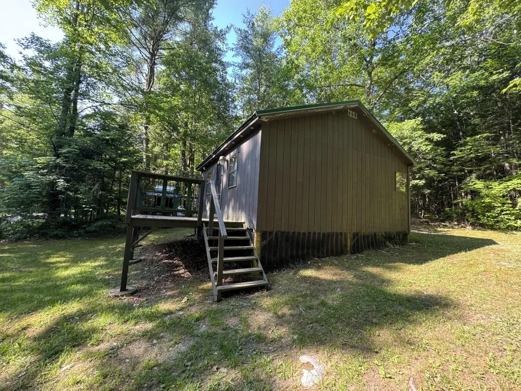 105 Lasselle Road Burnham ME 04922