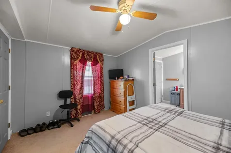 9 Long Avenue Clinton ME 04927