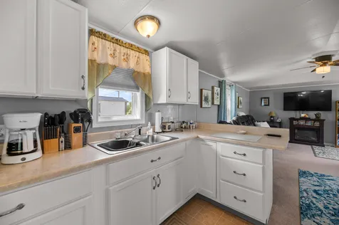 9 Long Avenue Clinton ME 04927
