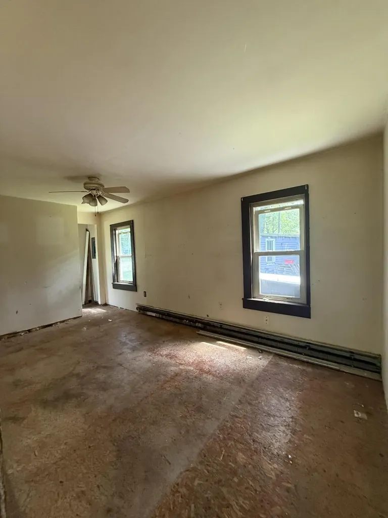 710 Hatch Road Auburn ME 04210