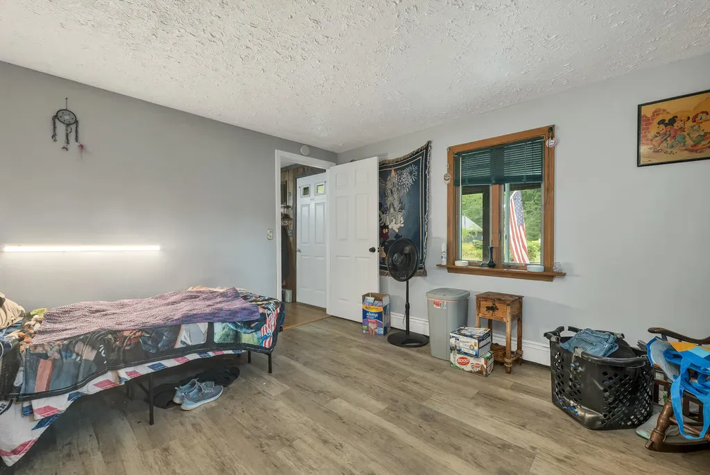 10 Lavalley Road Sanford ME 04073