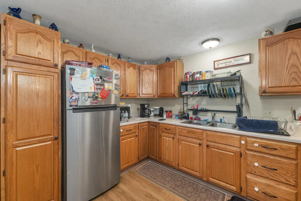 10 Lavalley Road Sanford ME 04073