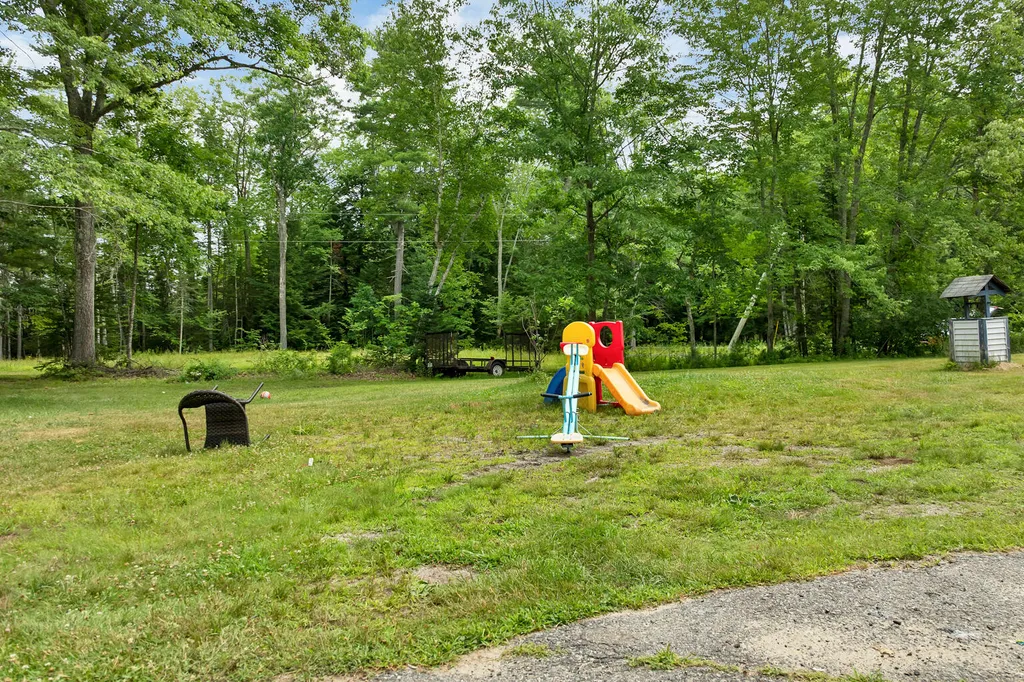 10 Lavalley Road Sanford ME 04073