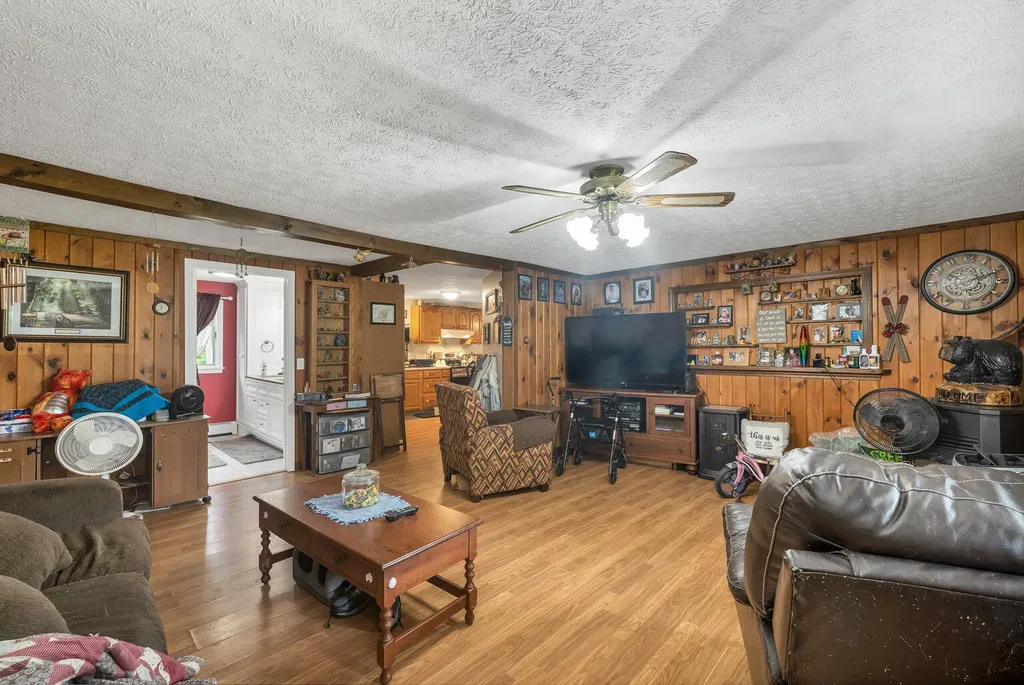 10 Lavalley Road Sanford ME 04073