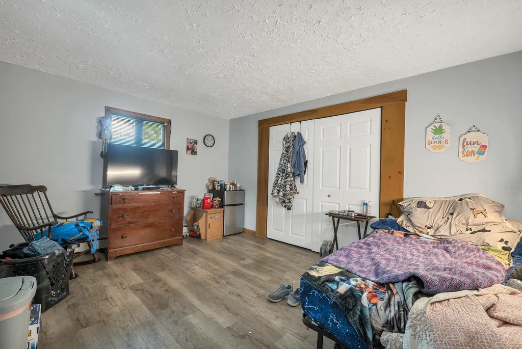 10 Lavalley Road Sanford ME 04073