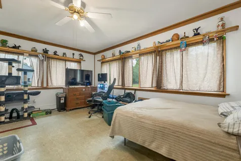 10 Lavalley Road Sanford ME 04073